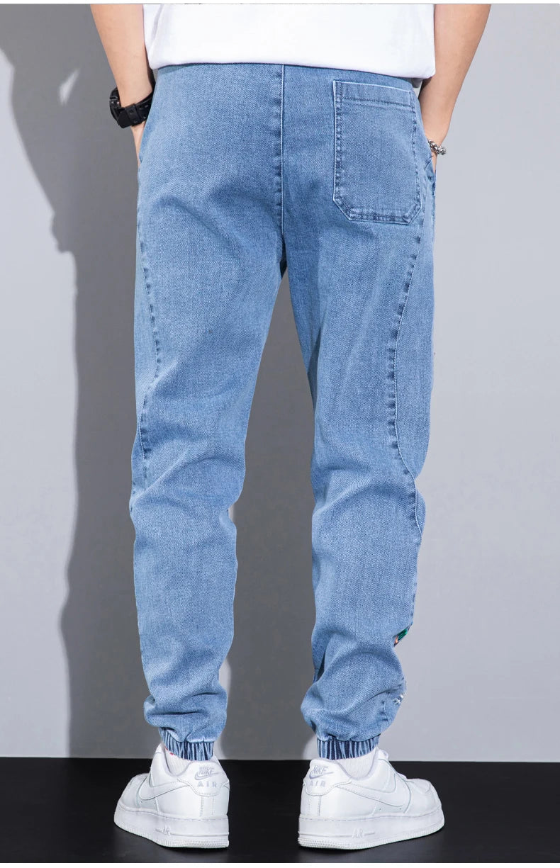 Men's Text Embroidery Elastic Waist Harlan Jeans