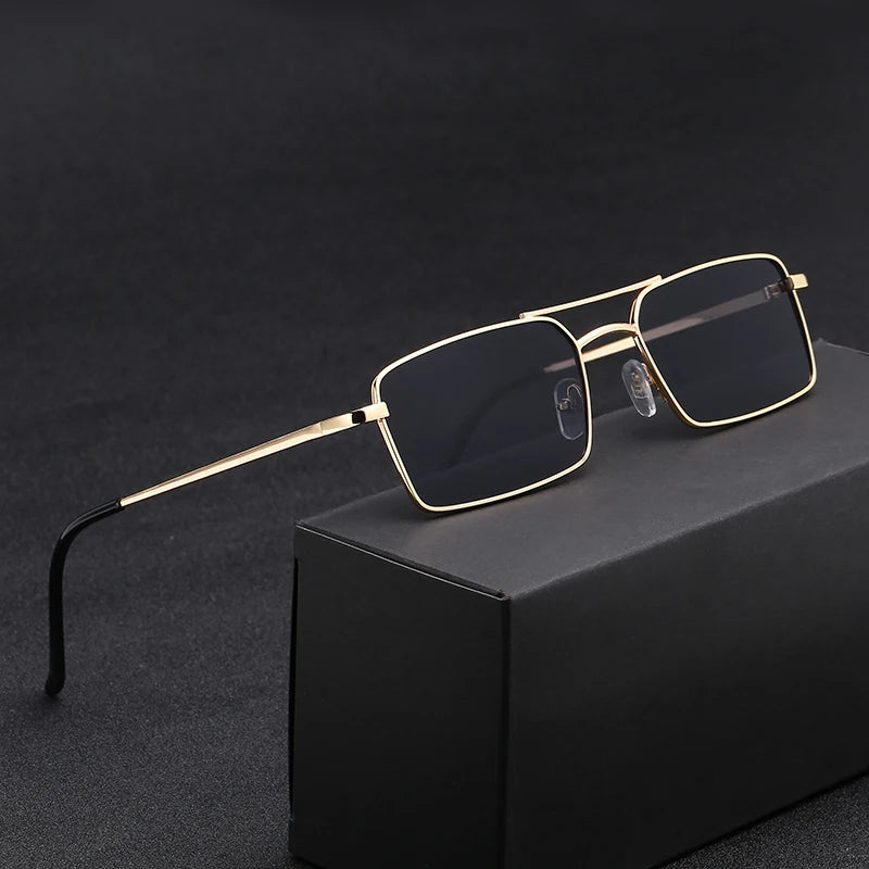 Classic Pilot Sunglasses - Vintage Metal Eyeglasses UV400 for Women & Men