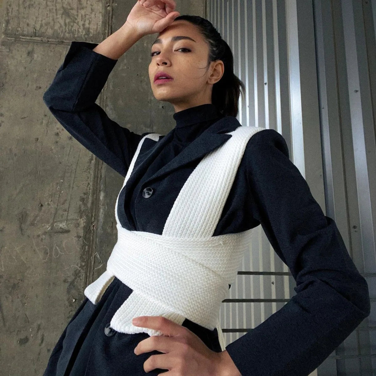 Women's Fall Winter Knitted Crop Top Sleeveless Pullover Bandage Sweater