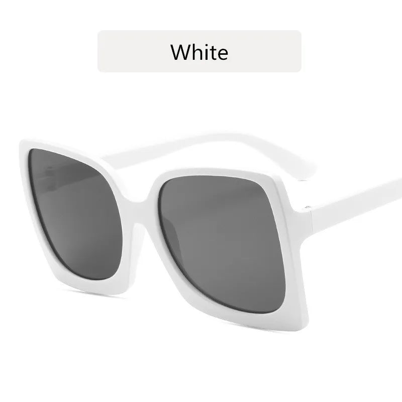 Oversized Cat Eye Sunglasses - Classic Retro Vintage Fashion UV400 for Women