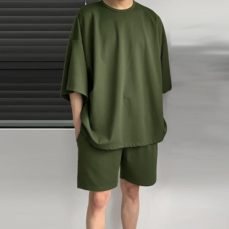 Men's Round Neck Half Sleeve T Shirt and Elastic Waist Shorts Set