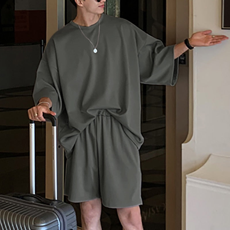 Men's Round Neck Half Sleeve T Shirt and Elastic Waist Shorts Set