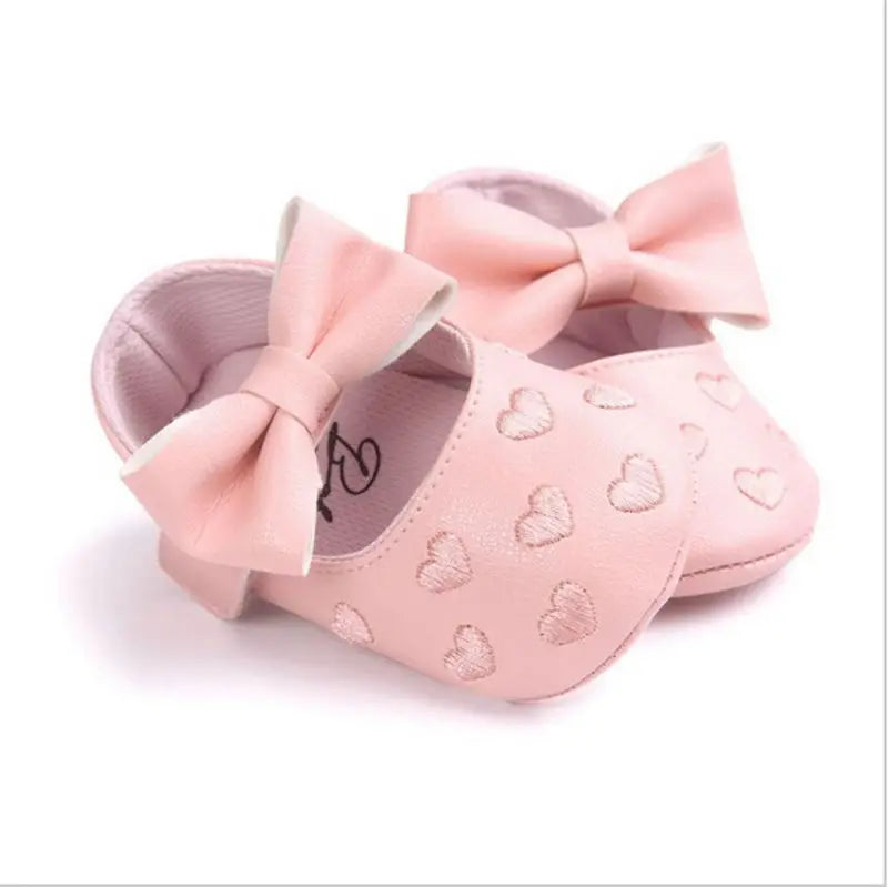 Baby Soft Sole Crib Shoes - Leather Heart Print Hook & Loop (0-18M)