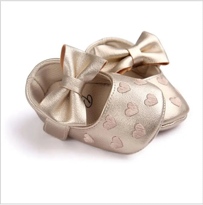Baby Soft Sole Crib Shoes - Leather Heart Print Hook & Loop (0-18M)