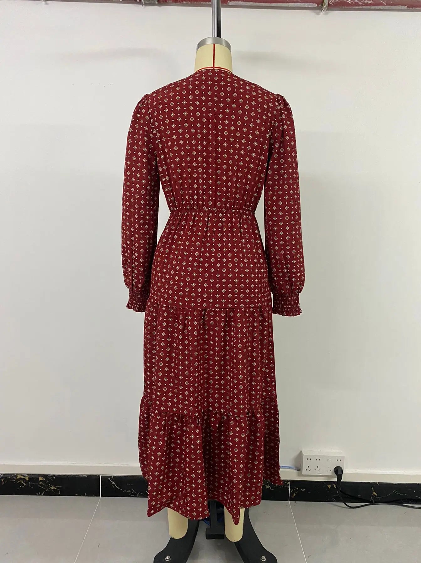 Women's Autumn Winter Long Sleeve Print V-neck Chiffon A-Line Knee Length High Waist Dress