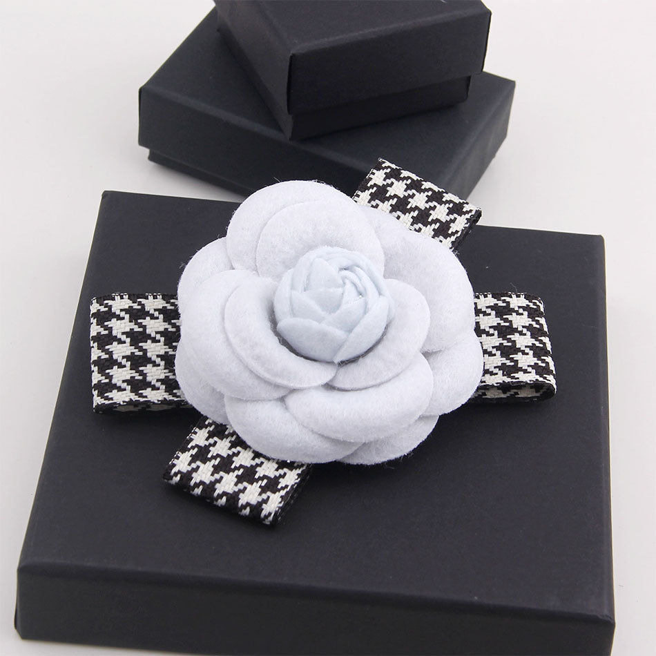 Retro Camellia Flower Brooch - Fabric Bow Lapel Pin for Women