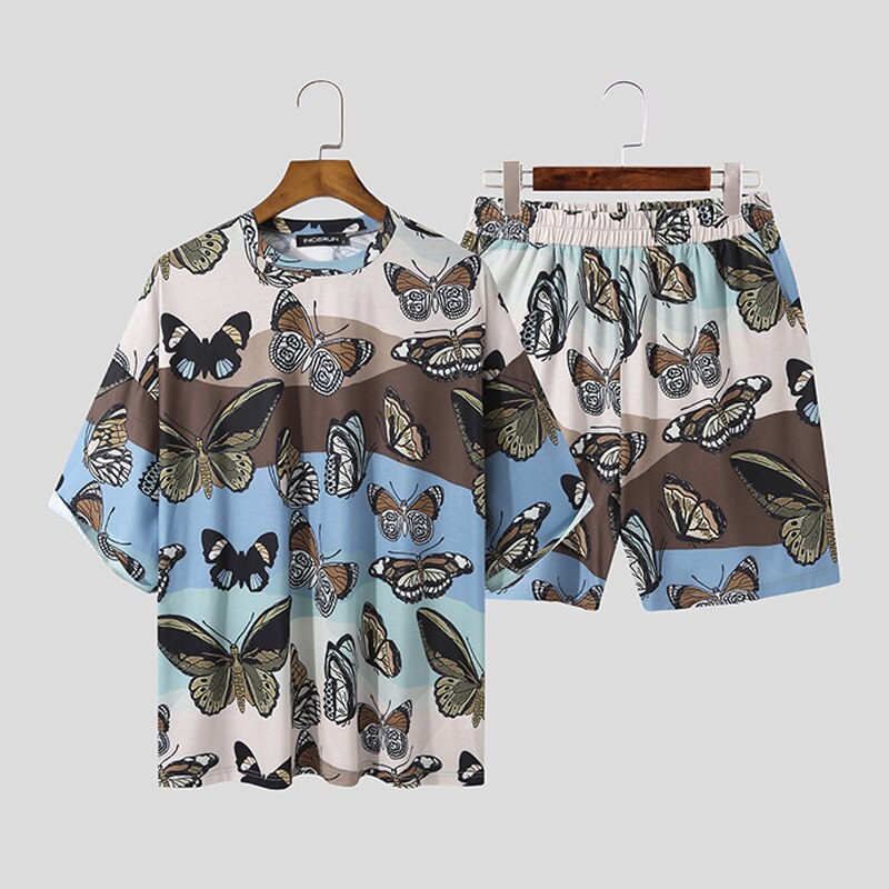 Men's Round Neck Half Sleeve T Shirt and Elastic Waist Shorts Set