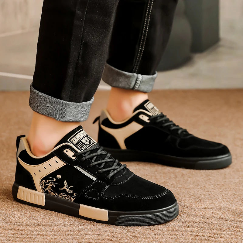 Men's Casual Versatile Skateboard Sports Shoes Lace Up Sneakers