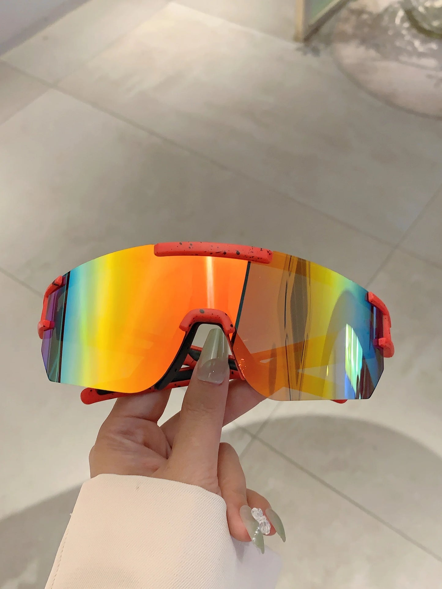 Men's Wrapped Round Mirror Outdoor Cycling Anti-UV Sunglasses