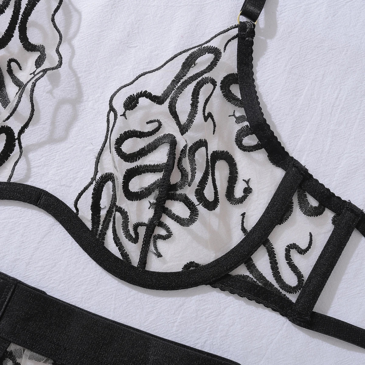 Women's 5-Piece Underwear Embroidery with Stockings See Through Lingerie