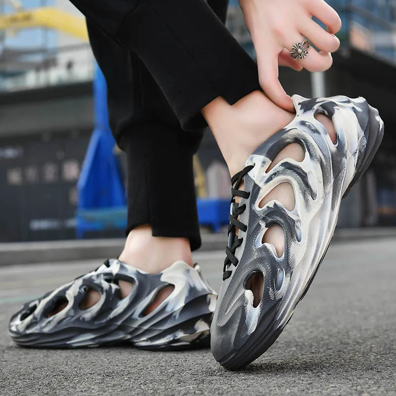 Men's Slippers Camouflage Design Platform Sandals Lace Up Beach Slippers Casual Outdoor Crocs Clogs