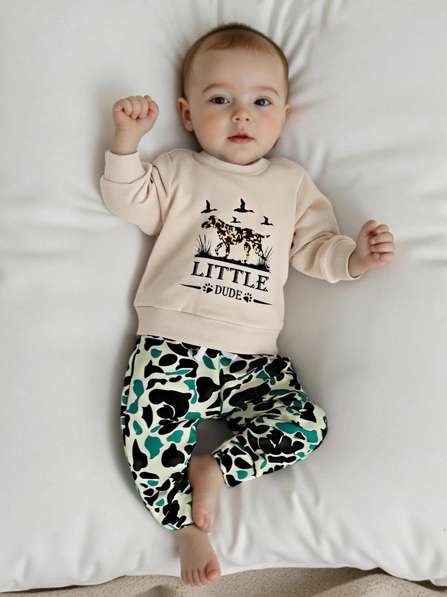 Baby Boys Animal Print Sweatshirt & Camouflage Pants Set (0-4Y)