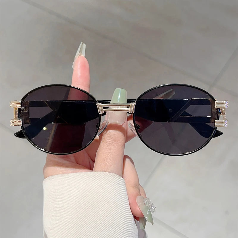 Unisex Vintege Oval Gradient Casual Sunglasses