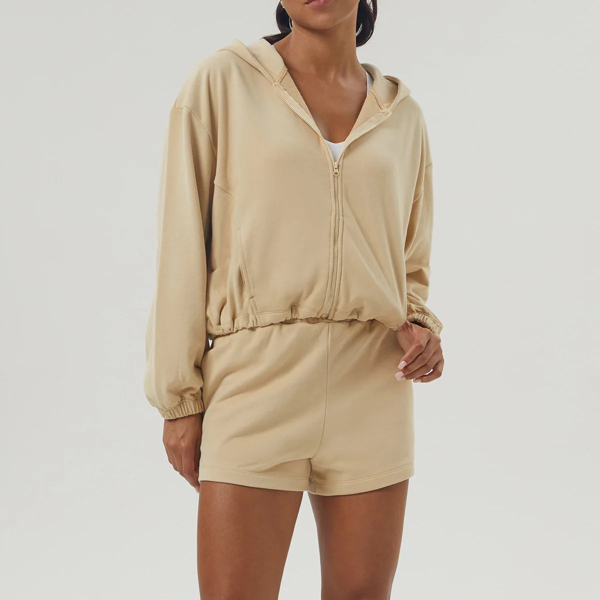 Women's Gym Running Suit Breathable Two Pieces Fitness Yoga Set Long Sleeve Hoodie Shorts Workout Sportswear
