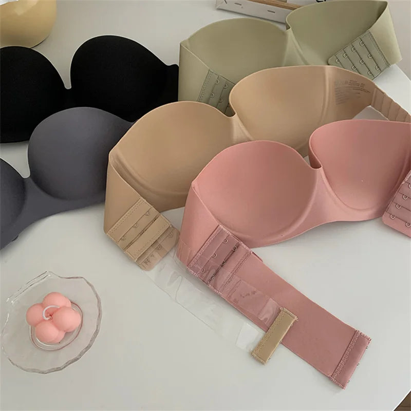 Women's Strapless Bras Wireless Bralette Soft Underwear Seamless Bras Invisible Bra With 2pcs Straps