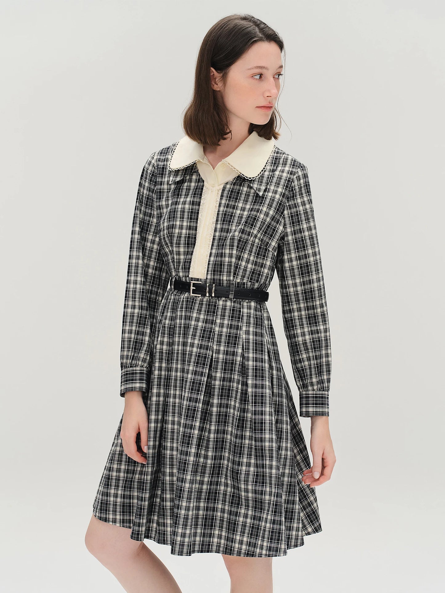 Women's Lace Peter Pan Collar Plaid Dress - Long Sleeve Vintage Style