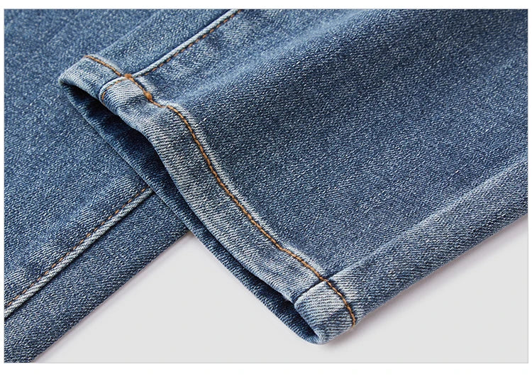 Women's Slim Fit Brushed Jeans - Tapered Winter Denim for Daily Wear