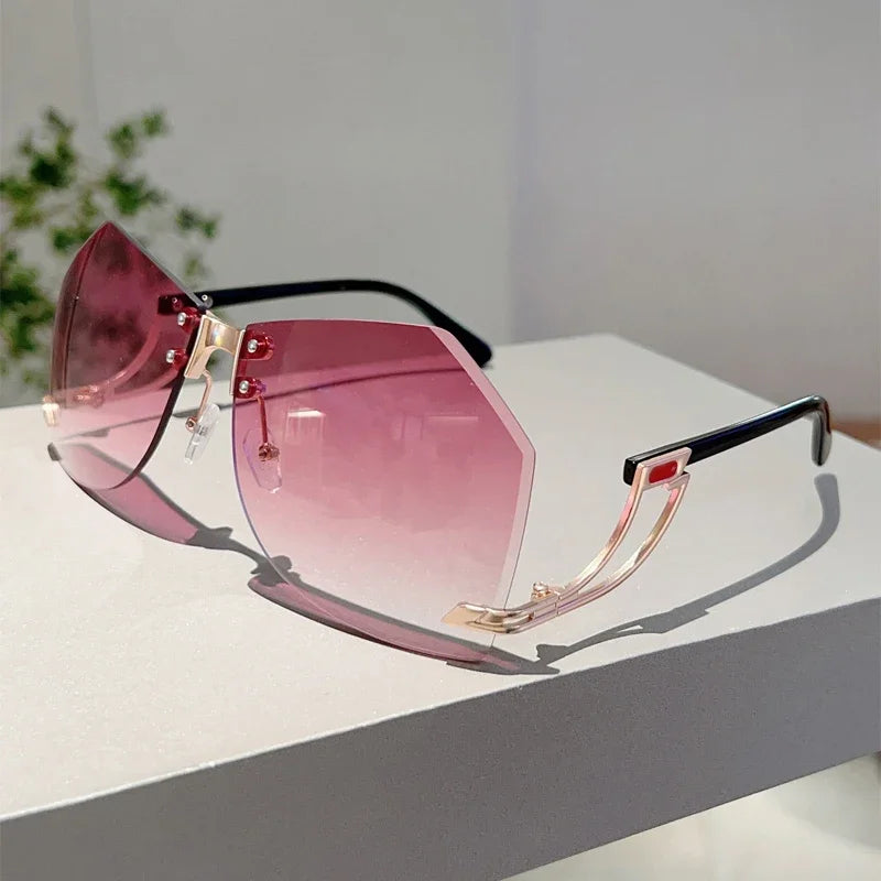 Women's Rimless Irregular Gradient Sunglasses