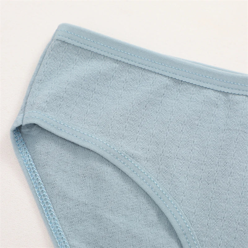 3-Pack Cotton Low-Waist Briefs for Women - Comfortable Breathable Underwear