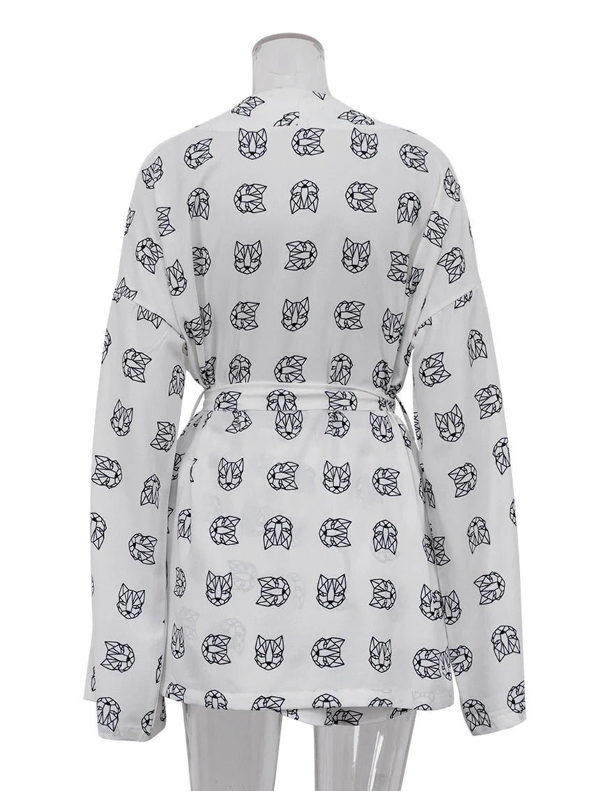 Women's Casual Print Pyjamas Lace-Up Long Sleeve Robes Shorts Sleepwear Set