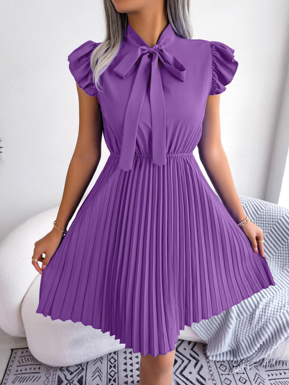 Women's Spring Summer Elegant Lace Up High Waist Large Fold Bow Collar Pleated Dress