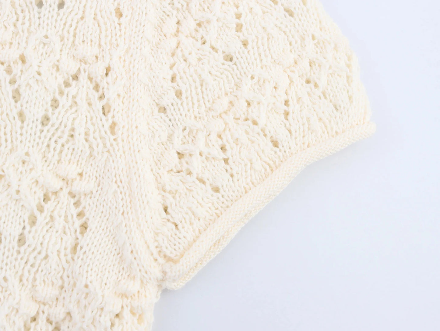 Women's Summer Hollow Embroidery Decoration Splicing Knitted Style Round Neck Short Sleeved Top