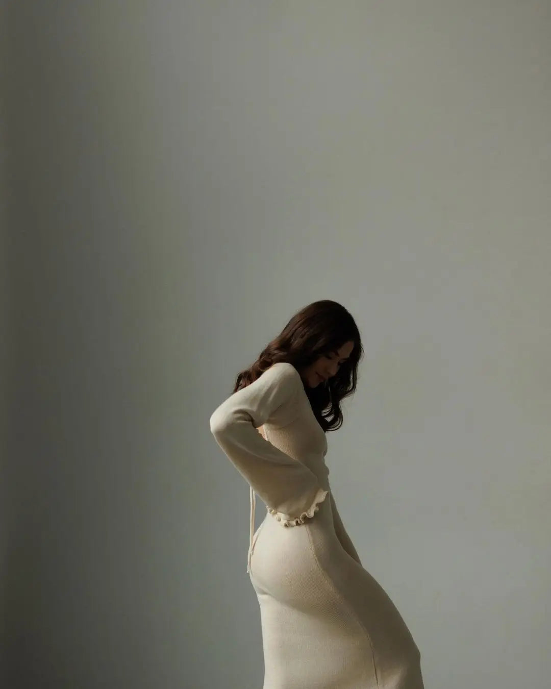 Women's Knitted Sweater Maxi Dress - Flare Sleeve Backless Dress