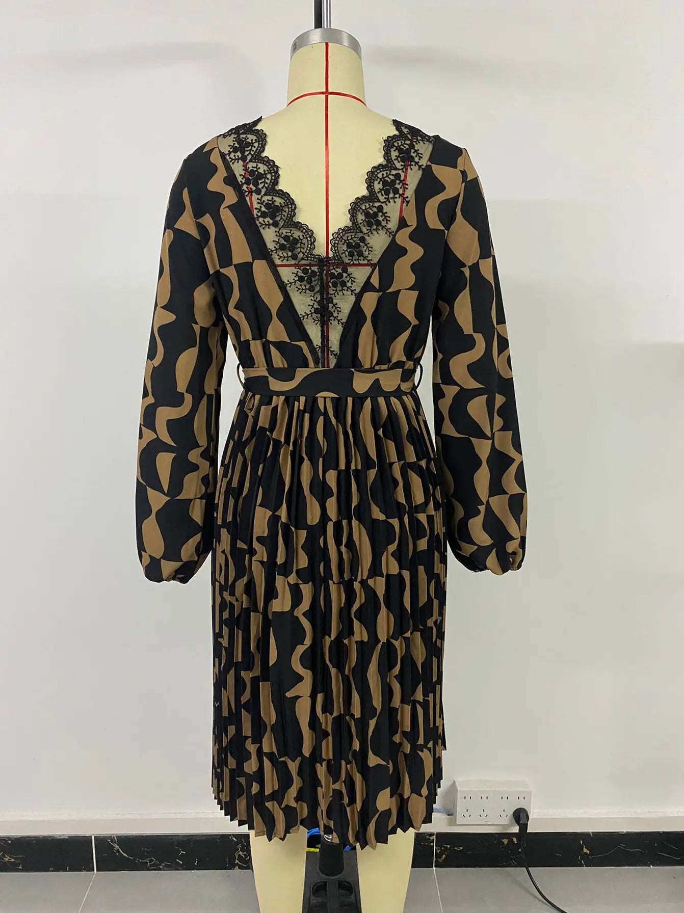 Women's Autumn Winter Long Sleeve Print Elegant V-neck Casual A-Line Knee-Length High Waist Dress