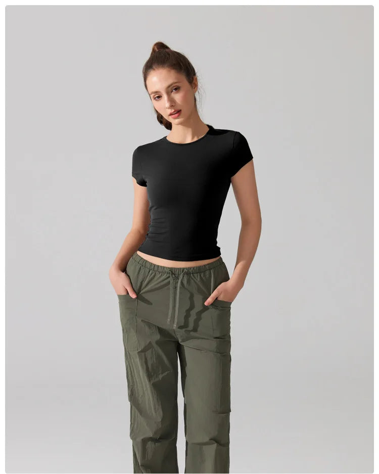 Women's Summer Short Sleeve Yoga T-Shirt Solid Color Slim Fit Gym Running Top Round Neckline Breathable Quick Dry Fitness Sportswear