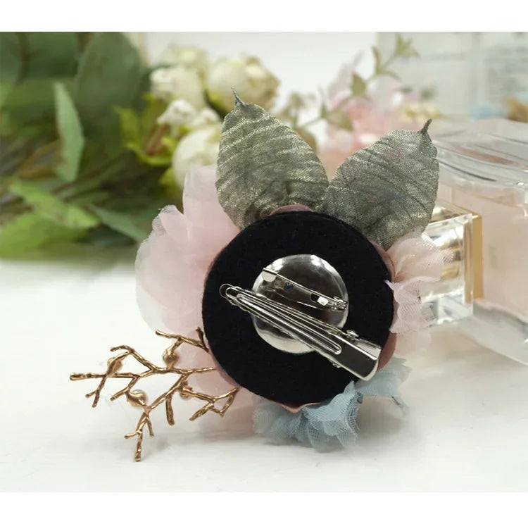 Elegant Cloth Art Flower Brooch - Classic Suit Accessory for Women