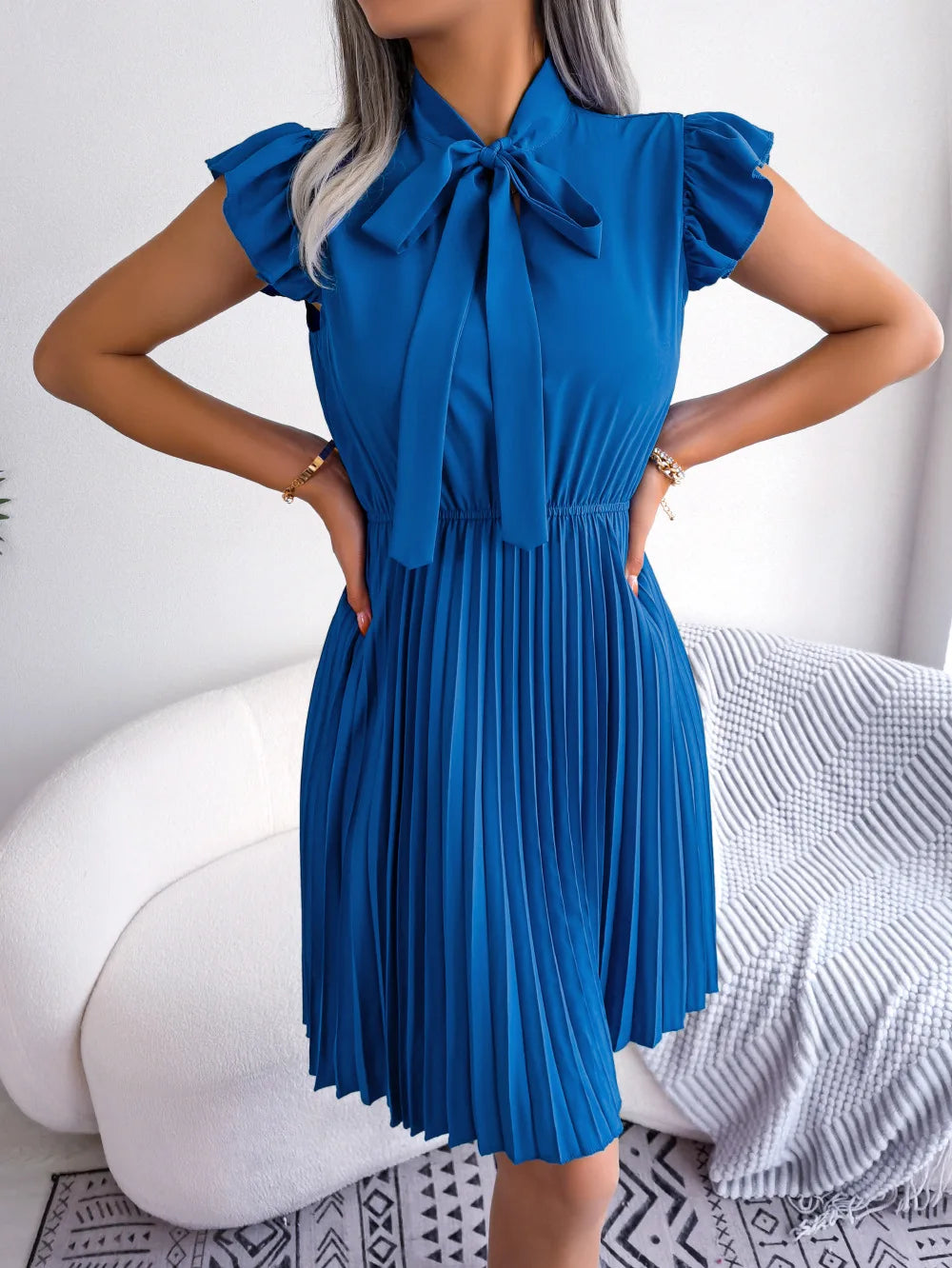 Women's Spring Summer Elegant Lace Up High Waist Large Fold Bow Collar Pleated Dress
