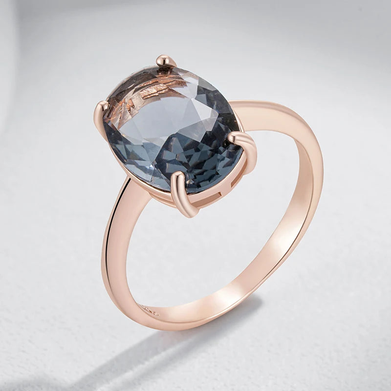 Elegant Oval Grey Crystal Wedding Ring - Rose Gold