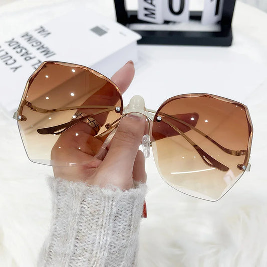 Large Frame Gradient Sunglasses - Frameless Metal Polygonal UV400 for Women