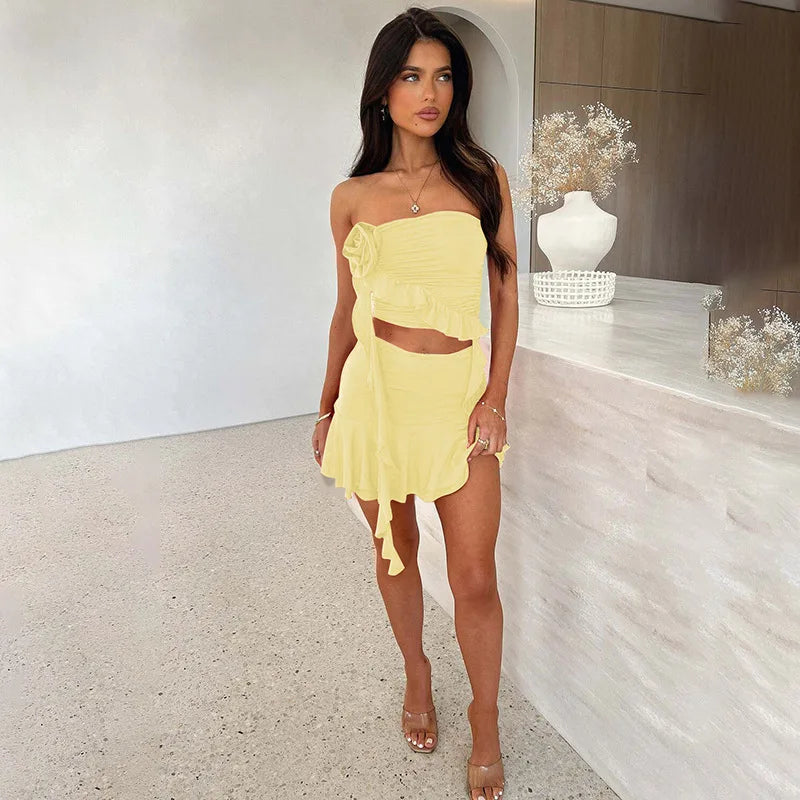 Women's Ruffled Detail Ruched 2 Piece Set Backless Summer Floral Applique Crop Top and Skirt Co-ord Set