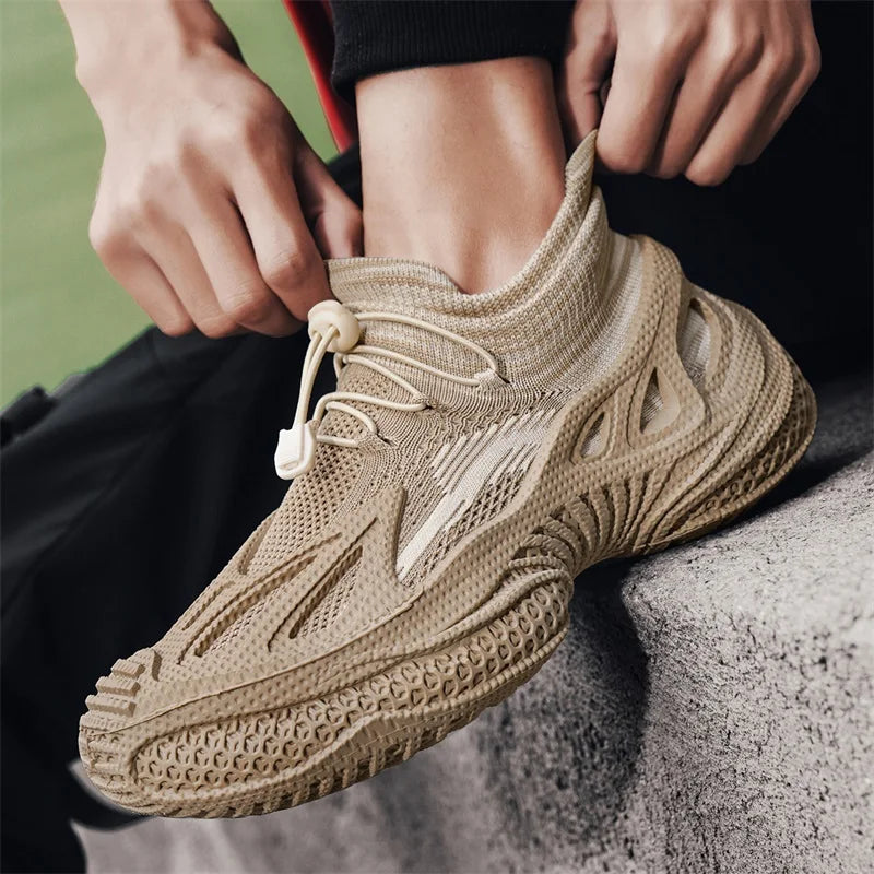 Men's Sports Mesh Running Sneakers Lace Up Comfortable Casual Sneakers