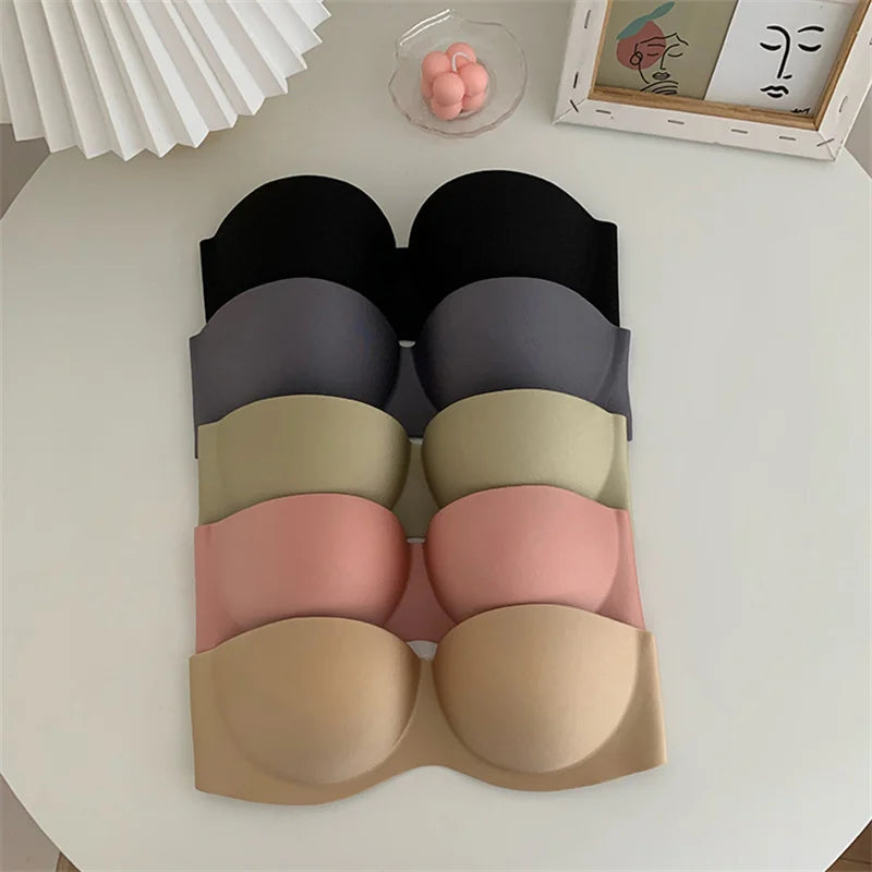 Women's Strapless Bras Wireless Bralette Soft Underwear Seamless Bras Invisible Bra With 2pcs Straps