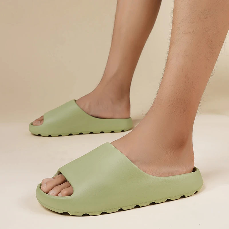 Men's Summer Slippers Beach Sandals Light Soft Comfortable Non-slip Casual Slides