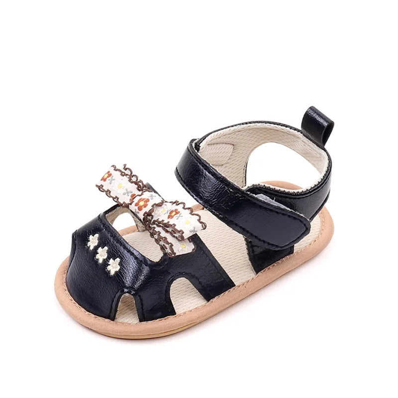 0-18M Baby Girls Bows Sandals Shoes Floral Embroidered Hollowed out Summer Soft Sole Flats Walking Shoes
