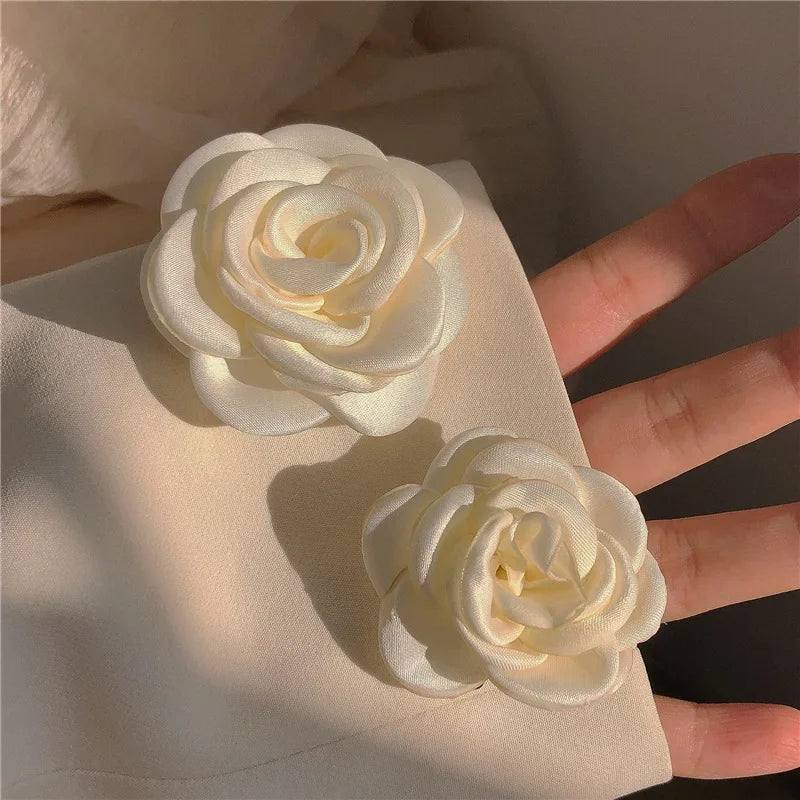 Premium Fabric Camellia Flower Brooch - Elegant Lapel Pin for Women