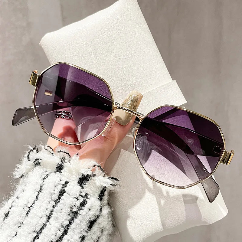 Trendy Polygonal Metal Frame Sunglasses - Women's Retro UV400 Protection