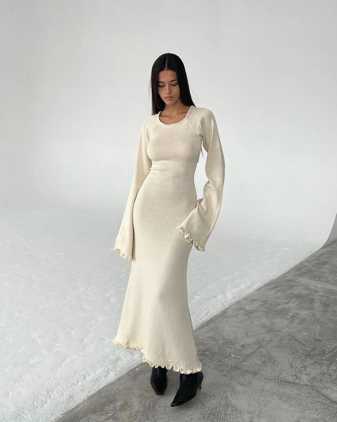 Women's Knitted Sweater Maxi Dress - Flare Sleeve Backless Dress