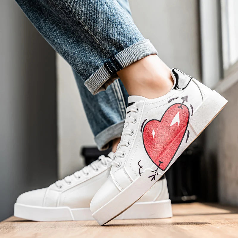Men's Graffiti Design Platform Skateboard Sneakers - High Quality Sport Trainers