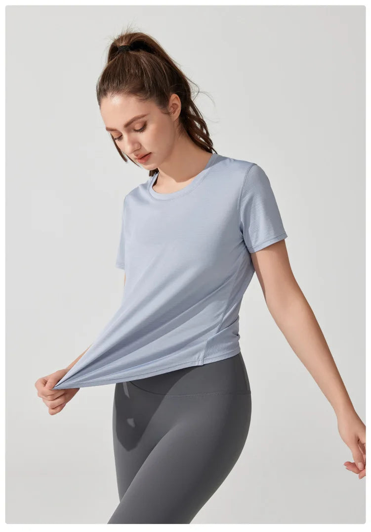 Women's Loose Fit Yoga T-Shirt - Quick Dry Athletic Top for Running & Gym