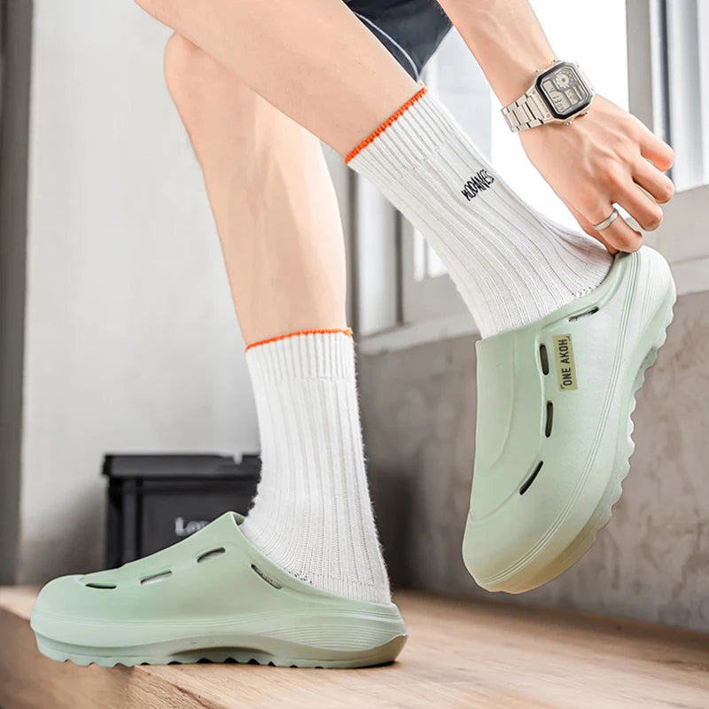 Men's Summer Slippers Platform Sandals Casual Soft Sandals Breathable Clogs Flip Flop Crocs