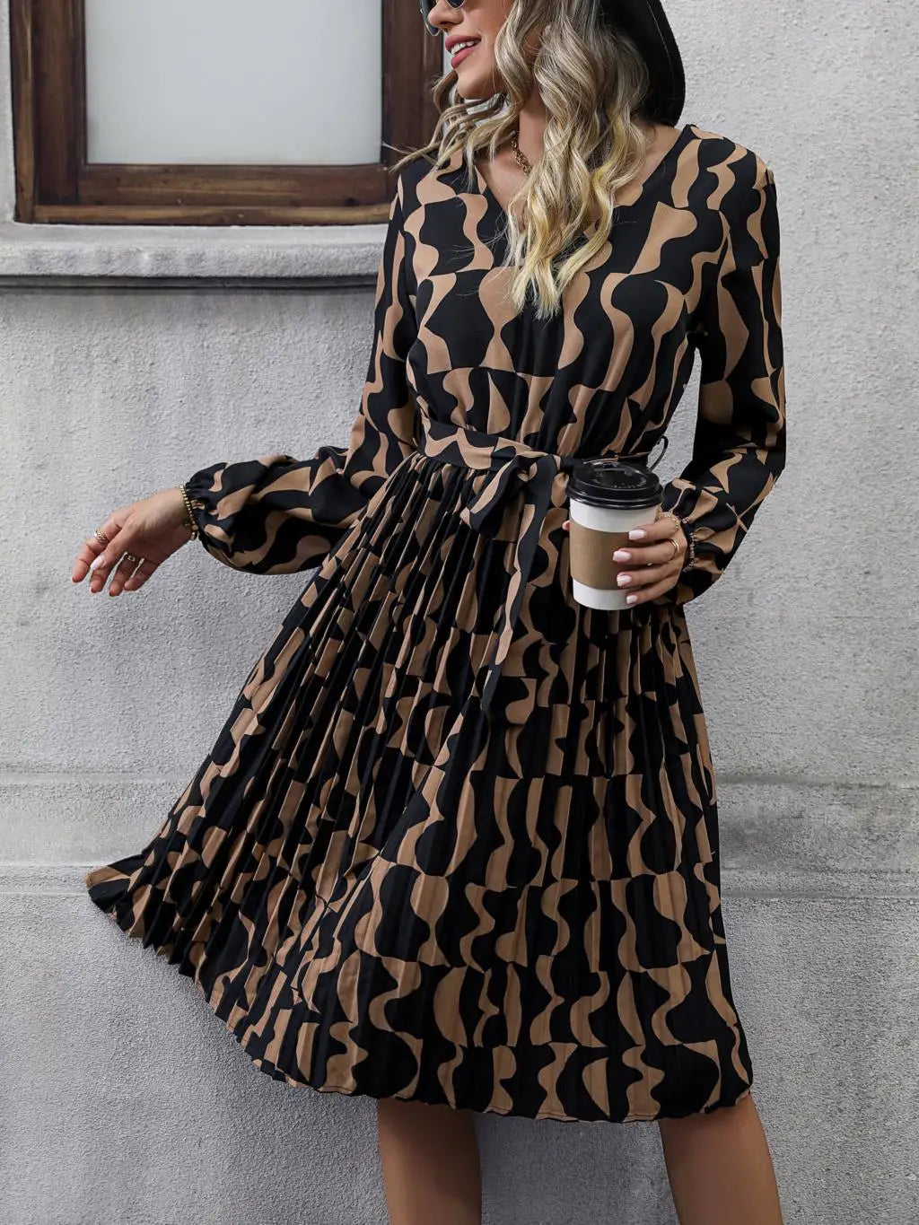 Women's Autumn Winter Long Sleeve Print Elegant V-neck Casual A-Line Knee-Length High Waist Dress