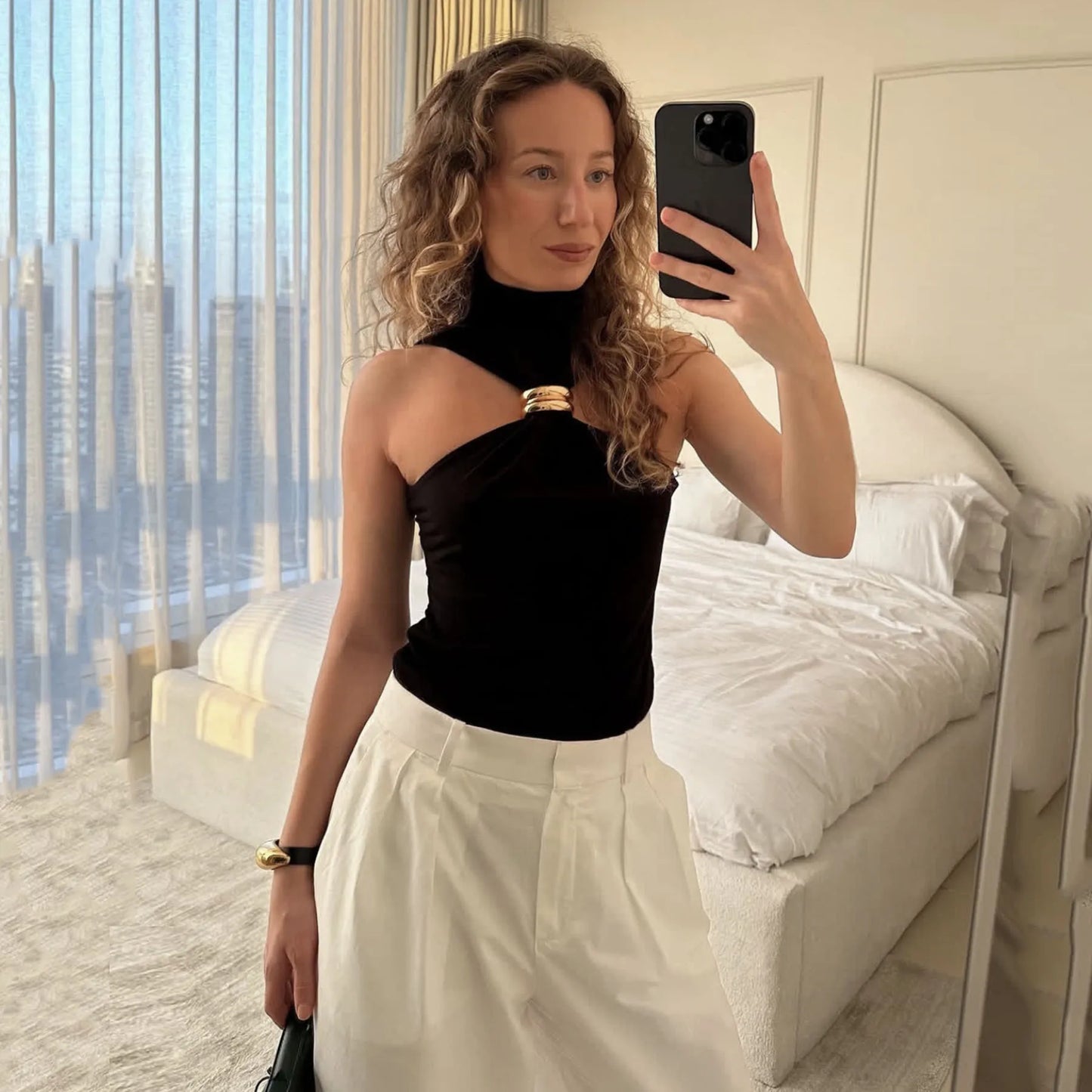Women's Cut Out Sleeveless Turtleneck Tops Embellished Elegant Solid Top