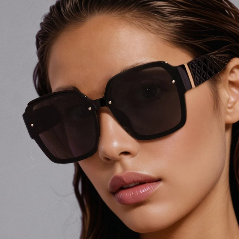 Women's 1/3pcs Classic Square Large Frame Retro Mesh Gradient Sunglasses UV400