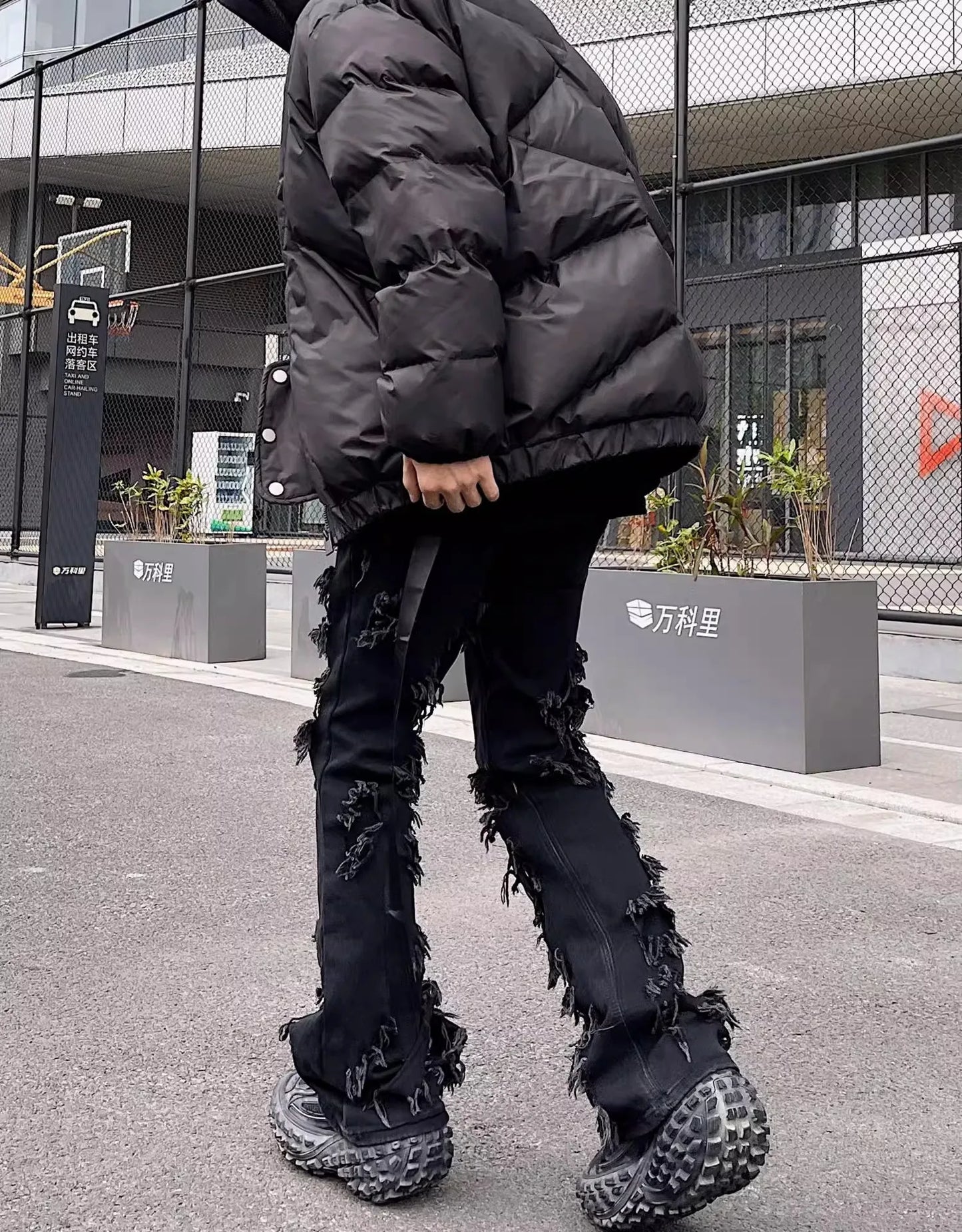Men's Damage ripped Gothic flare pants skinny Jeans
