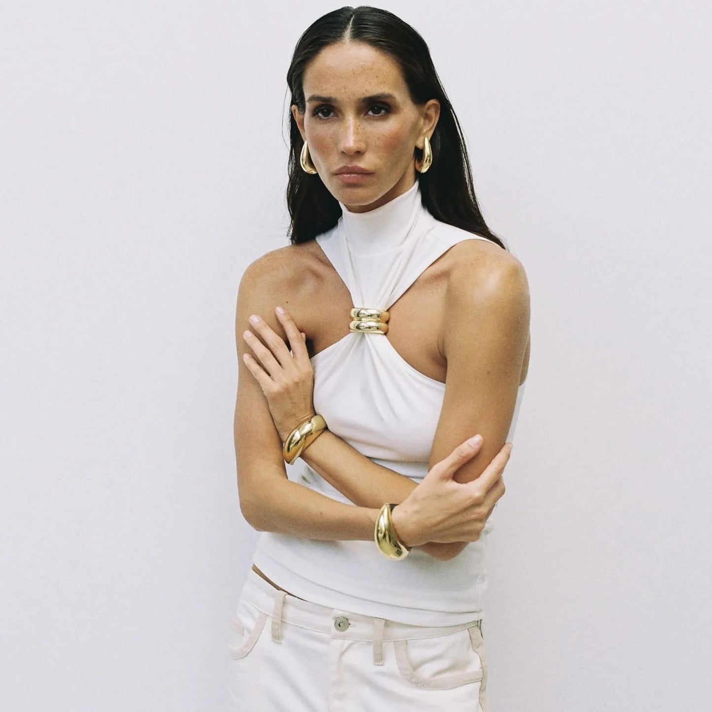 Women's Cut Out Sleeveless Turtleneck Tops Embellished Elegant Solid Top