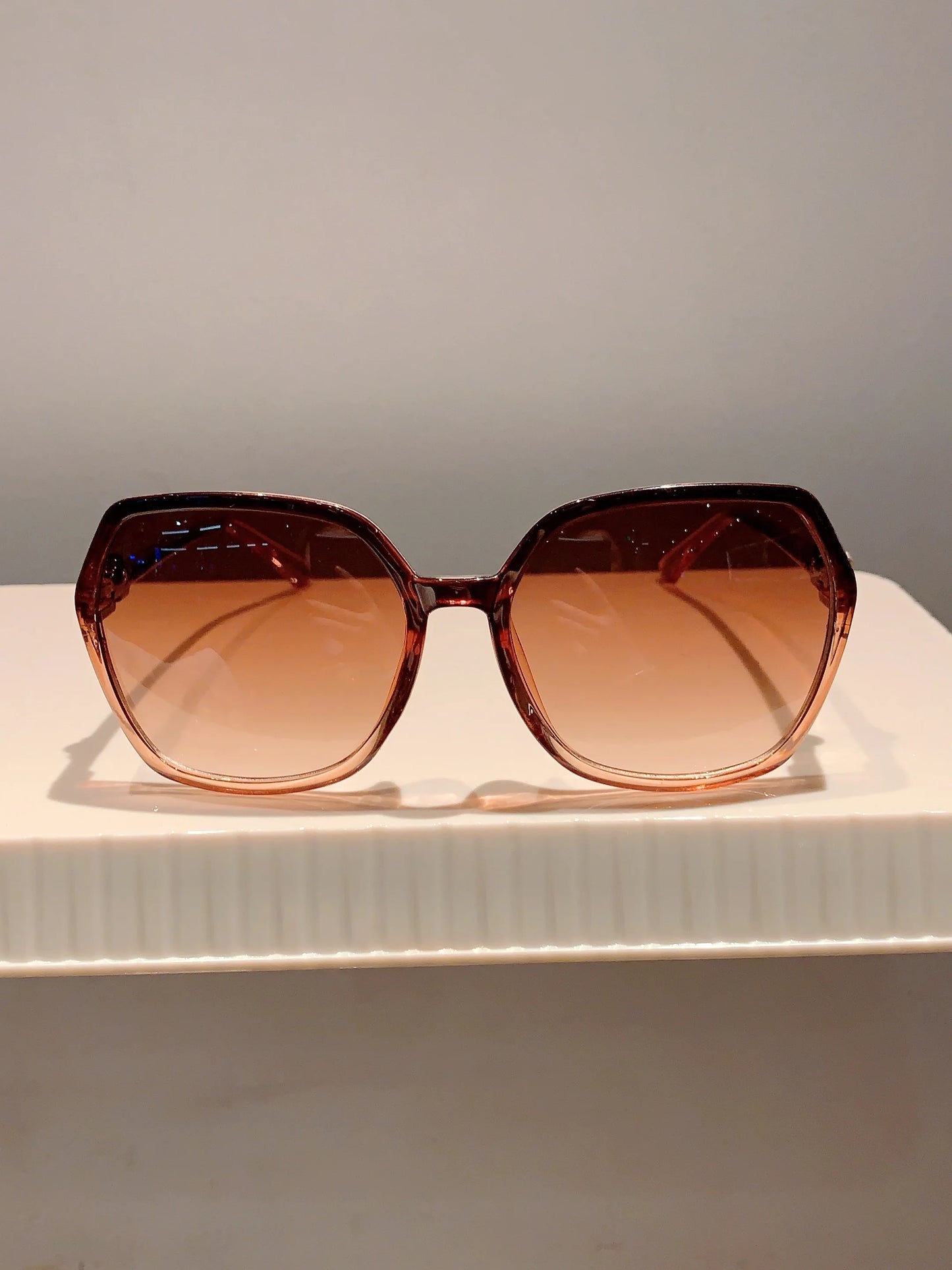 Stylish Gradient Square Sunglasses - Oversized Fashion Eyewear for Travel & Driving